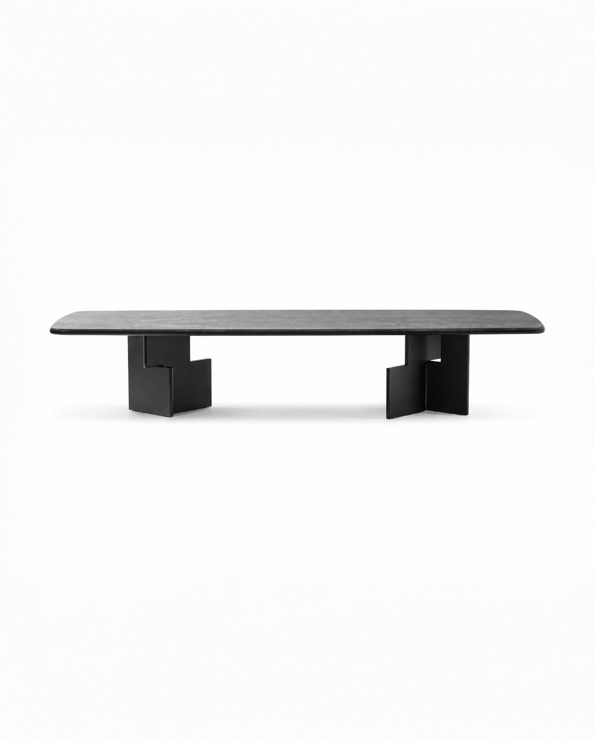Osa dining table