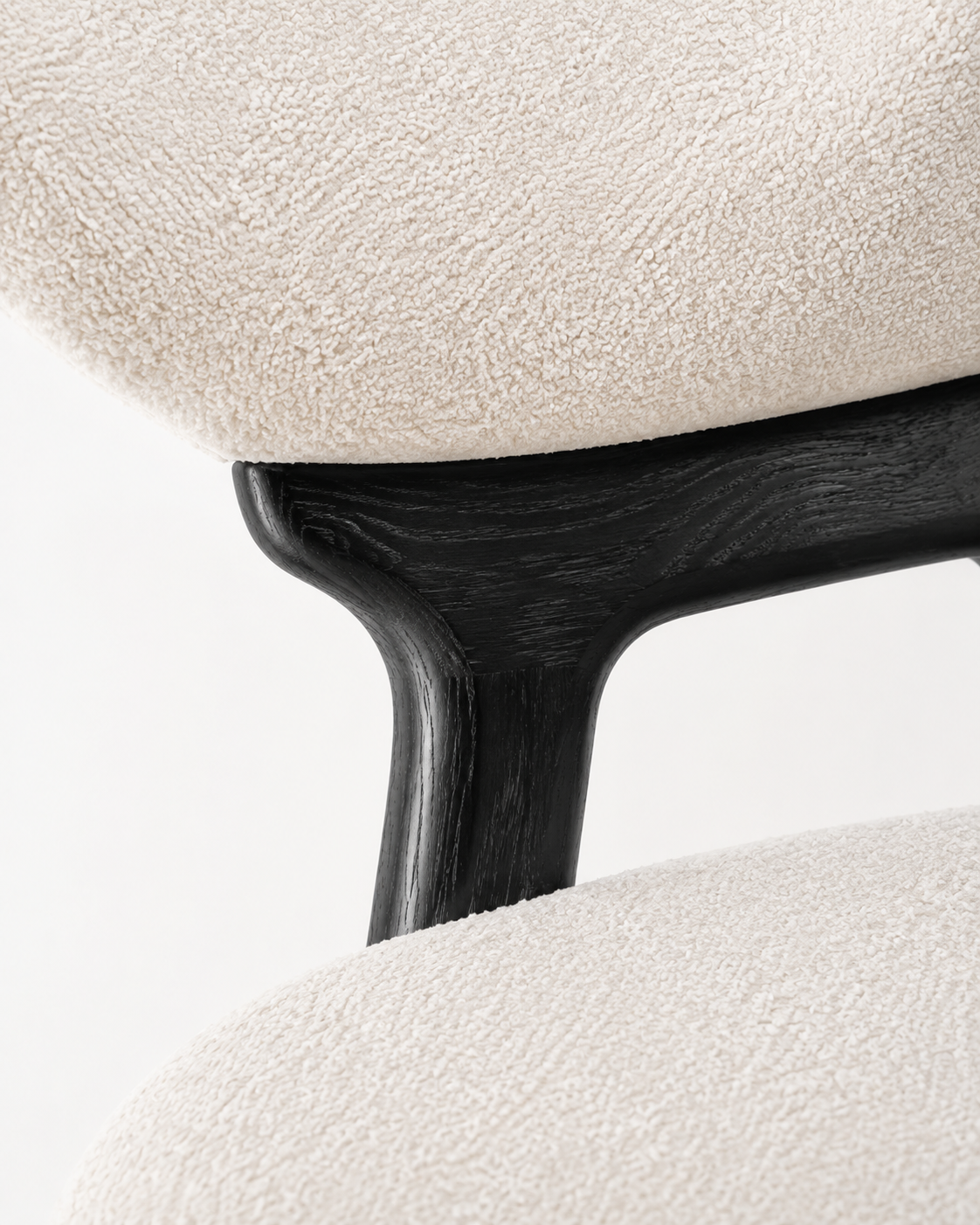 BRIM DINING CHAIR