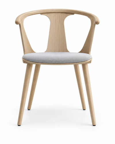 CROWN dining chair with armrests – front view
