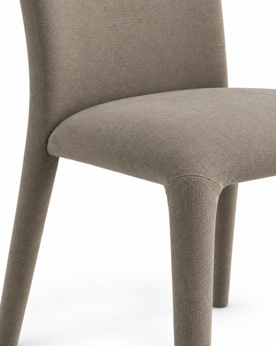 DUNE dining chair close-up